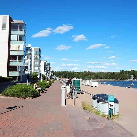 Meren Laeheisyydessae Iso Yksioe Helsinki Kültér fotó