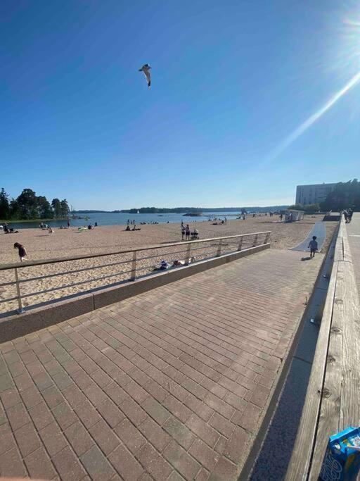 Meren Laeheisyydessae Iso Yksioe Helsinki Kültér fotó