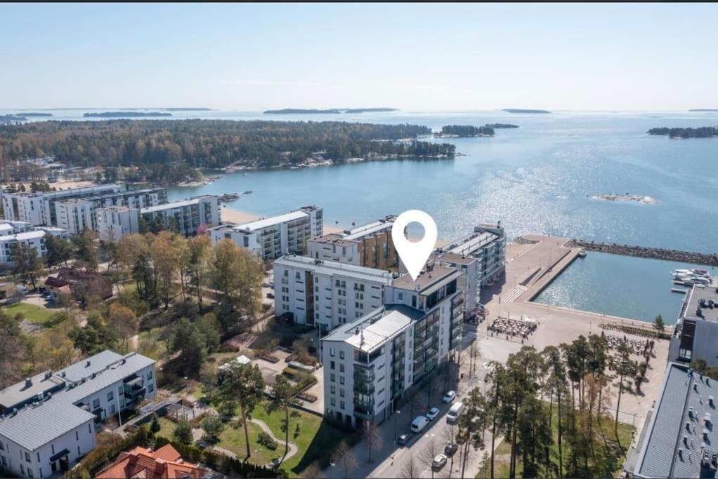 Meren Laeheisyydessae Iso Yksioe Helsinki Kültér fotó